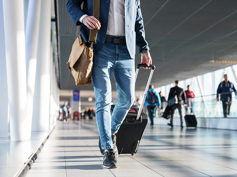 Fiumicino and Ciampino Airport Transfer 3 The ride choice Transfer Ciampino Roma autista privato aeroporto