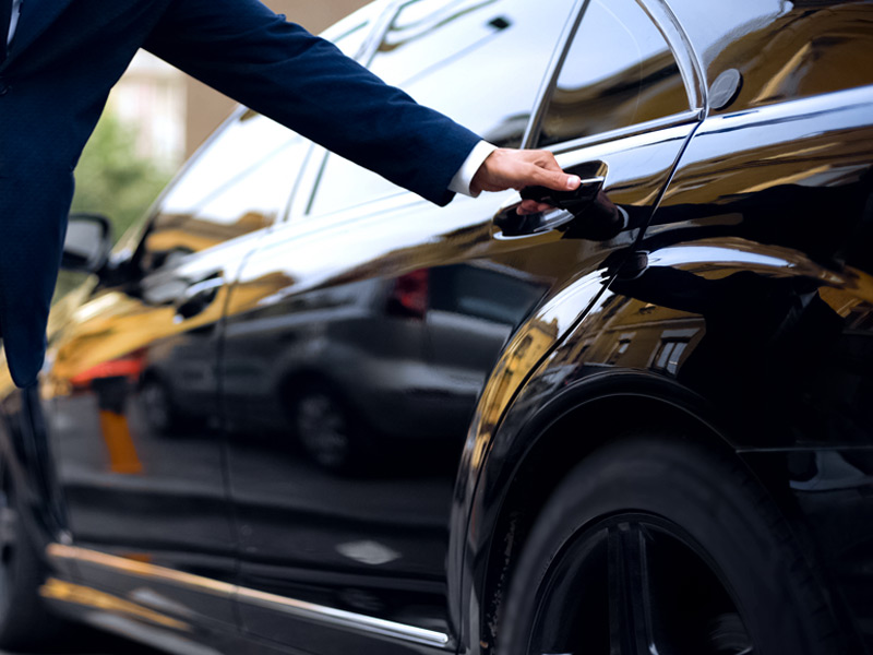 Servizi NCC di lusso a Roma 2 The ride choice luxury transfer in rome 1